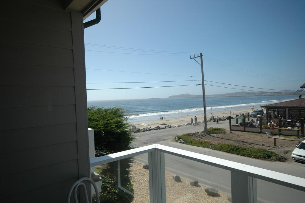 The Oceanfront Stay On Miramarbeach Hmb El Granada الغرفة الصورة